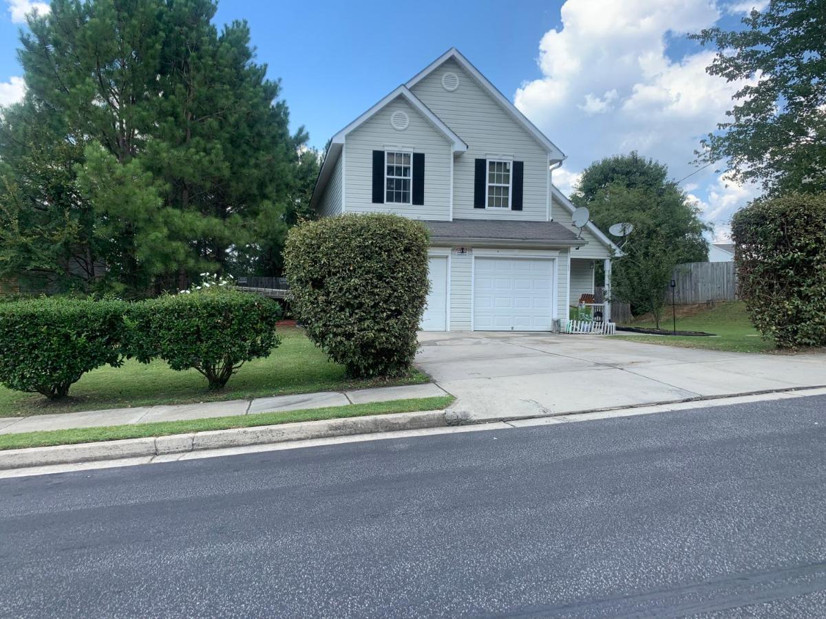 Captivating Home Near Downtown Atl Conley Exterior photo